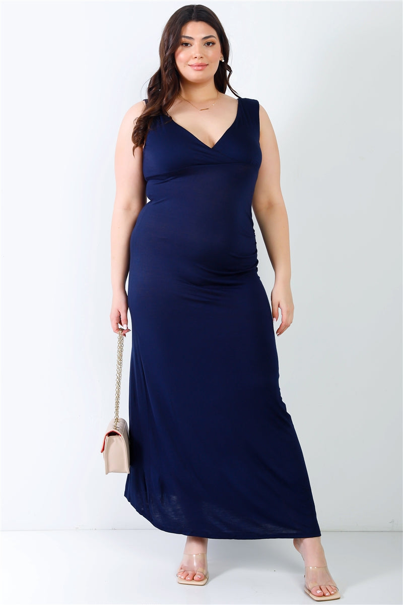 Plus V-neck Sleeveless Maxi Dress